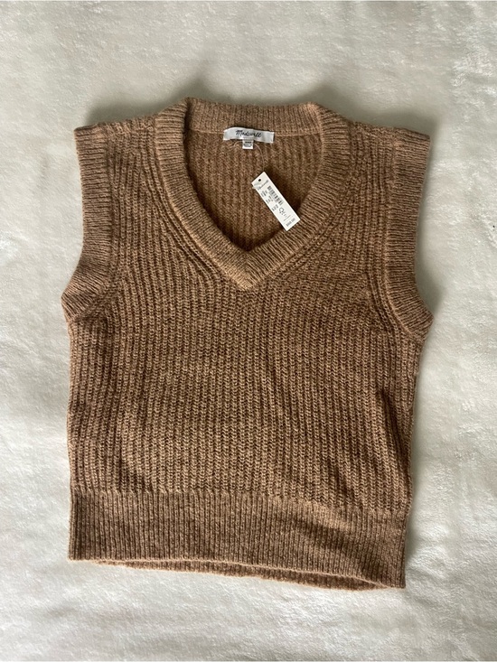Madewell Sweaters - Madewell Tan Brown V-Neck Sleeveless Sweater Vest